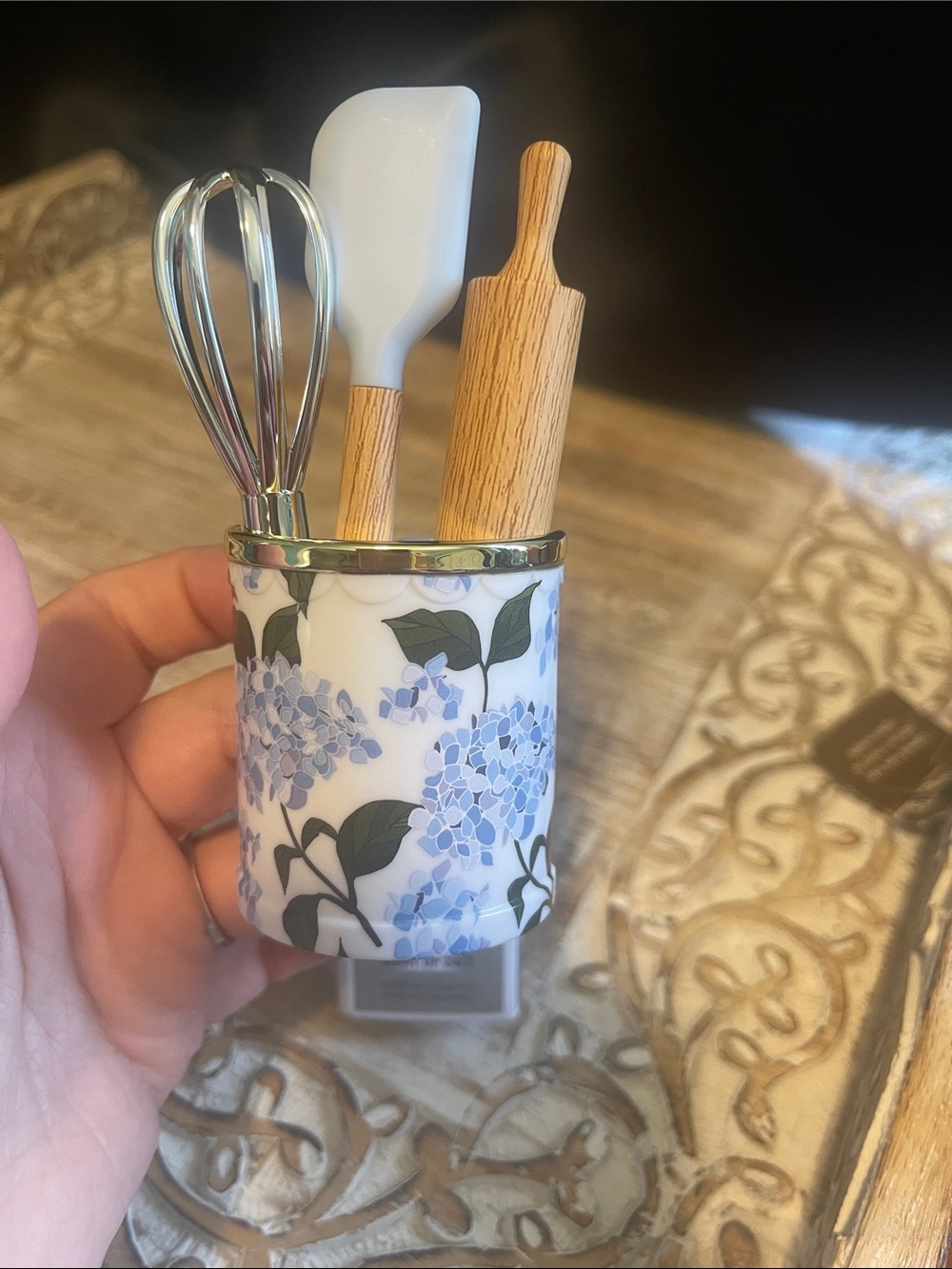 Floral Ceramic Utensil Holder - Blue Hydrangea Wallflower